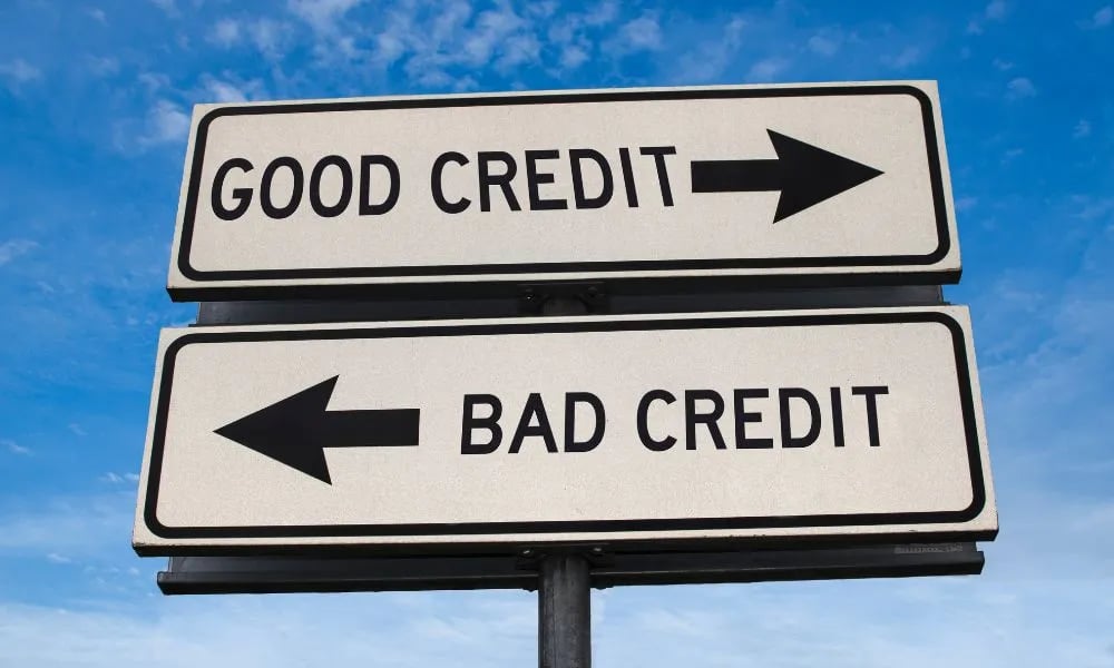factores que influyen en el MOP del historial crediticio