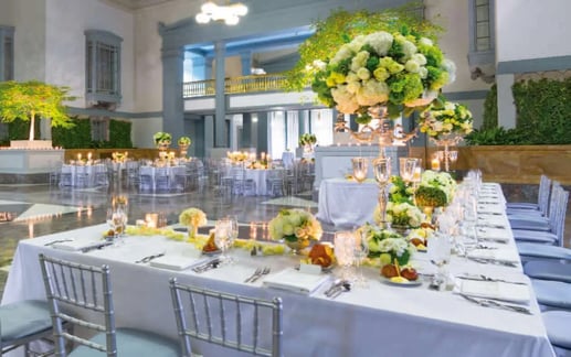 Salón de fiestas para una boda