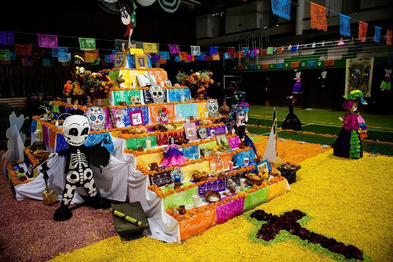 Altar de Muertos en México, Altares de Muertos